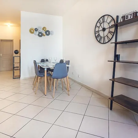 Apartment Tout Equipe Pour 6 Personnes A 15min Des Plages Beziers
